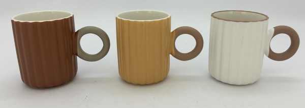Kaffeebecher LOKE in mehrfarbig aus Bone China