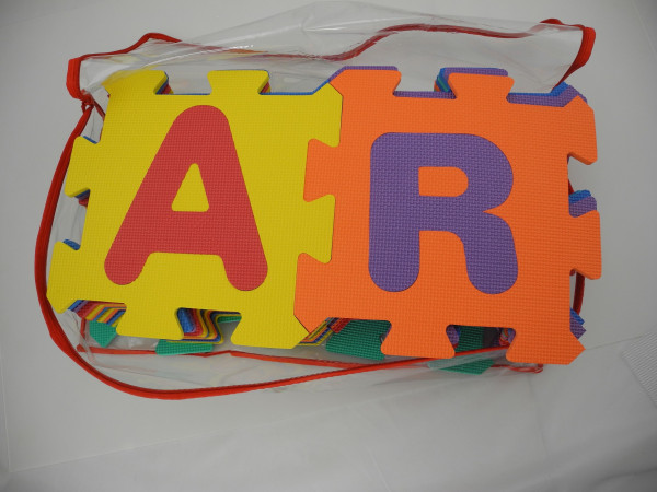 Puzzlematte ABC in bunt aus Kunststoff