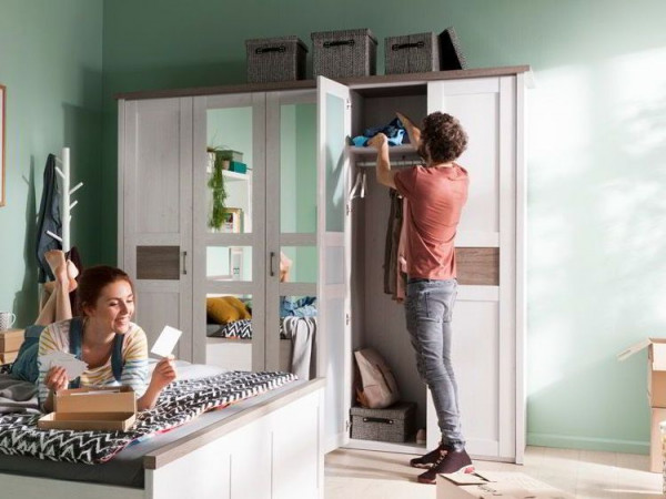 Kleiderschrank DANNY in weiß/braun aus Dekor